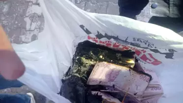 İtfaiye erleri alevlerin arasından Kur'an-ı Kerim'i kurtardı