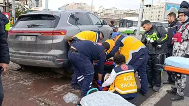 Kayseri'de Otomobil Yayalara Çarptı: 5 Yaralı