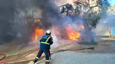 Nazilli'de Araç Yangını: İki Araç Küle Döndü
