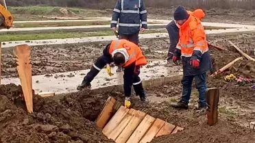 Vefat eden kaçak göçmenler Düzce'de defnedildi