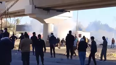 Irak da karıştı! Şiiler Yeşil Bölge'ye akın etti, polis sert müdahale etti