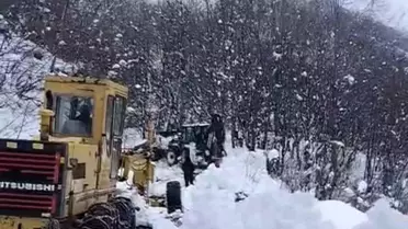 Tokat'ta Kar Yağışı Dev Kaya Düştü