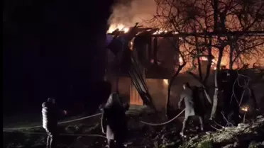 Ovacık'ta Ahşap Evde Yangın