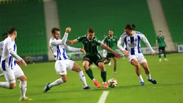 Sakaryaspor ve Sarıyerspor golsüz berabere