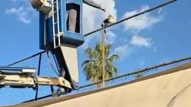 Tel Çitte Mahsur Kalan Kedi Kurtarıldı