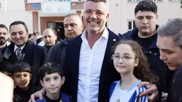 Okul ziyareti yapmak isteyen Sadettin Saran'a Milli Eğitim Bakanlığı'ndan engel