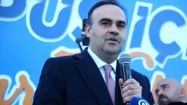 Bakan Kacır, Kocaeli'de üniversite öğrencileriyle iftarda buluştu