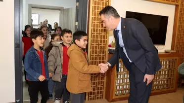 Başkan Arıcı, ilkokul öğrencilerini ağırladı