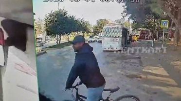 Adana'da Minibüsten 4 Bin TL Çalındı