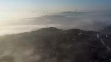 İstanbul'da sis etkili oldu: Fatih Sultan Mehmet Köprüsü görünmez oldu