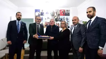 AK Parti MKYK Üyesi Ünal, şehit ailesinin misafiri oldu