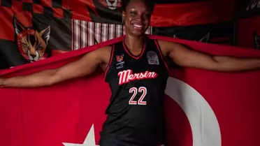 ÇBK Mersin'in yıldızı Burke, Türk vatandaşı oldu: Yeni ismi artık ''Beren''