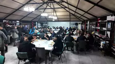 Eyyübiyeliler aynı sofrada, aynı duada buluştu