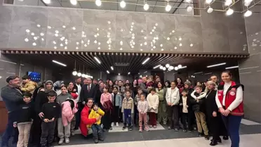 Edremit'te Yetim Çocuklar için İftar Programı