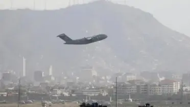 AB, 1000'den fazla vatandaşını Orta Doğu'dan tahliye etti