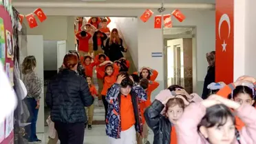 ABAK'tan Deprem Haftası'nda öğrencilere hayat kurtaran bilgilendirme