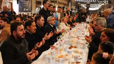 Bakan Kurum, Hataylılarla İftarda Buluştu