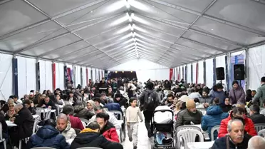 Başkan Çerçioğlu, vatandaşlarla iftar sofrasında bir araya geldi