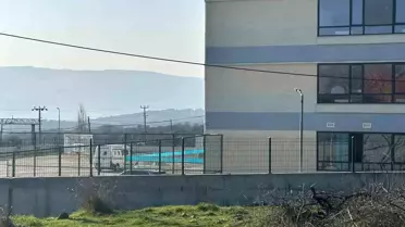 Çanakkale'de lise öğrencisi okulun 3. katından atlayarak hayatını kaybetti