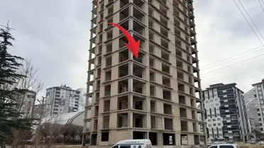 Kahramanmaraş'ta 18 yaşındaki genç kız, inşaattan atlayarak hayatına son verdi