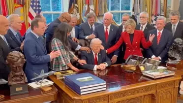 Evangelist papazlardan Trump'a toplu dua