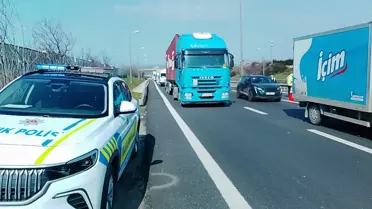 Silivri'de Kaza: Otomobil Alev Alev Yandı