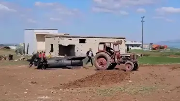 Suriyeli çiftçi, bahçesine düşen İran füzesinin enkazını hurdacıya sattı