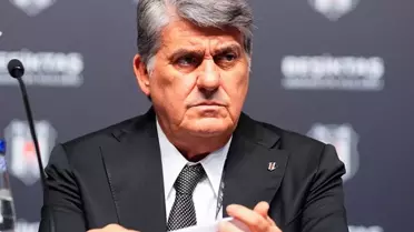 Beşiktaş Başkanı Adalı'dan derbi bitmeden olay hamle