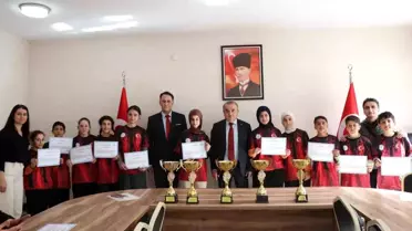 Bozüyük'te Floor Curling Başarı Belgeleri Verildi