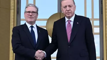 Cumhurbaşkanı Erdoğan, İngiltere Başbakanı Starmer ile görüştü