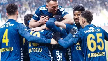 Geleni geçeni eziyorlar! Bu takım adım adım değil koşarak Süper Lig'e geliyor