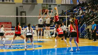 Sultanlar Ligi: Aydın Büyükşehir Belediyespor: 2 Beşiktaş: 3