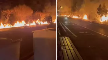 Petrol deposu vuruldu, sızan yakıt otoyol boyunca alev alev yandı