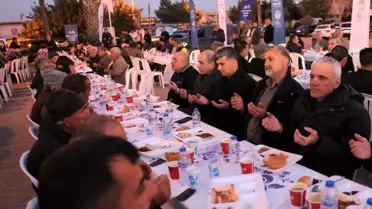 Akdeniz'de Ramazan bereketi iftar sofrasında paylaşıldı