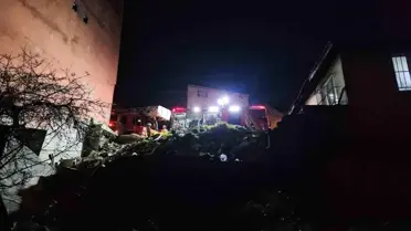 Beyoğlu'nda Metruk Binada Yangın