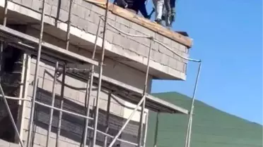 Elazığ'da İnşaatta Tehlikeli Anlar