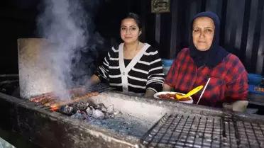 Anne-Kızın Kebap Başarısı