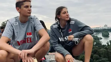 İlkin Aydın'dan Galatasaraylı taraftarla laf dalaşına giren Ebrar Karakurt'a göndermeli cevap