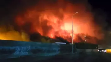 Kadirli OSB'de tavuk fabrikasında çıkan yangın sabaha karşı söndürüldü