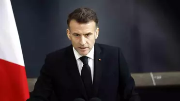 Macron ve Pezeşkiyan'dan Telefon Görüşmesi