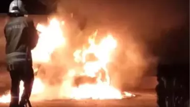 Motosiklet alevlere teslim oldu