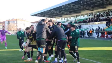 Muğlaspor, Adana 01 FK'yı 2-0 Geçerek Zirveye Ortak Oldu