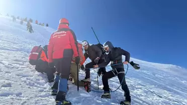 Uludağ'da Mahsur Kalan İki Kadın Kurtarıldı
