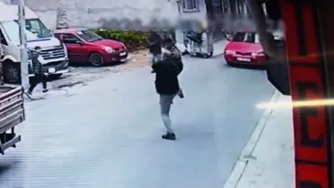 Yaşlı adam ile küçük çocukların kavgası hastanede bitti