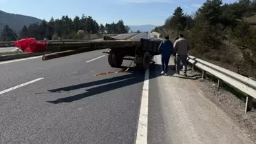 Bolu'da Traktör Devrildi: Genç Sürücü Hayatını Kaybetti