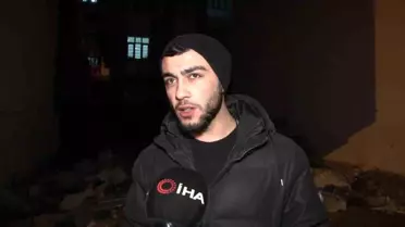 Arnavutköy'de Kamyonet, Otomobile Çarptı