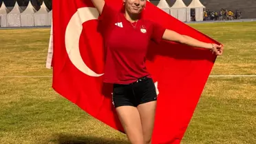 Aysel Önder'den Çifte Dünya Şampiyonluğu