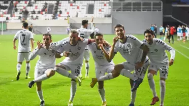 Altay Zorlu Fikstürü Geride Bırakıyor