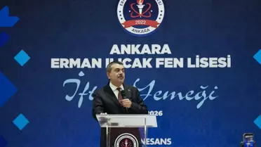 Bakan Tekin, Ramazan İftarında Öğrencilerle Buluştu