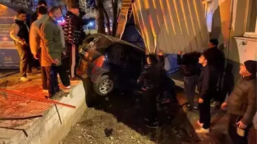 Mudanya'da Kaza: Otomobil Gümrük Evi Bahçesine Uçtu